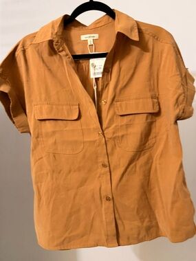 Max Studio Mustard Button-Front Short Sleeve Utility Blouse